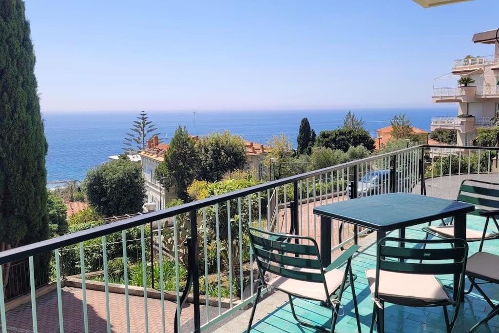 Апартаменты Vista Bella House Санремо Экстерьер фото
